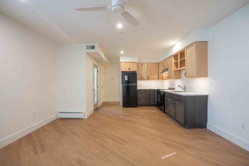 Building Photo - 517 18th St