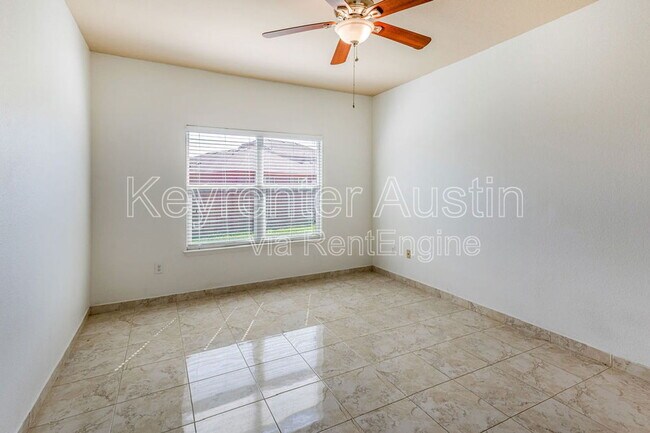 Building Photo - 12105 Greywacke Dr