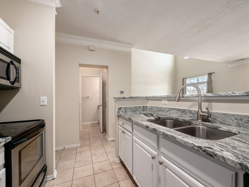 Building Photo - 6117 Craughwell Ln