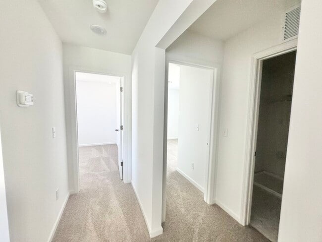 Building Photo - Four bedrooms with 2 1/2 bath with office space and loft