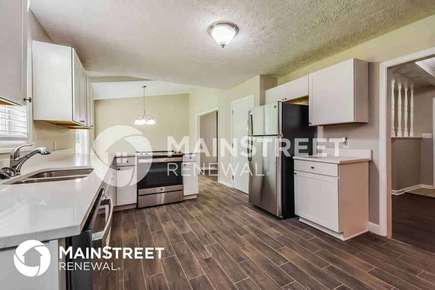 Building Photo - 512 Chanterelle Dr