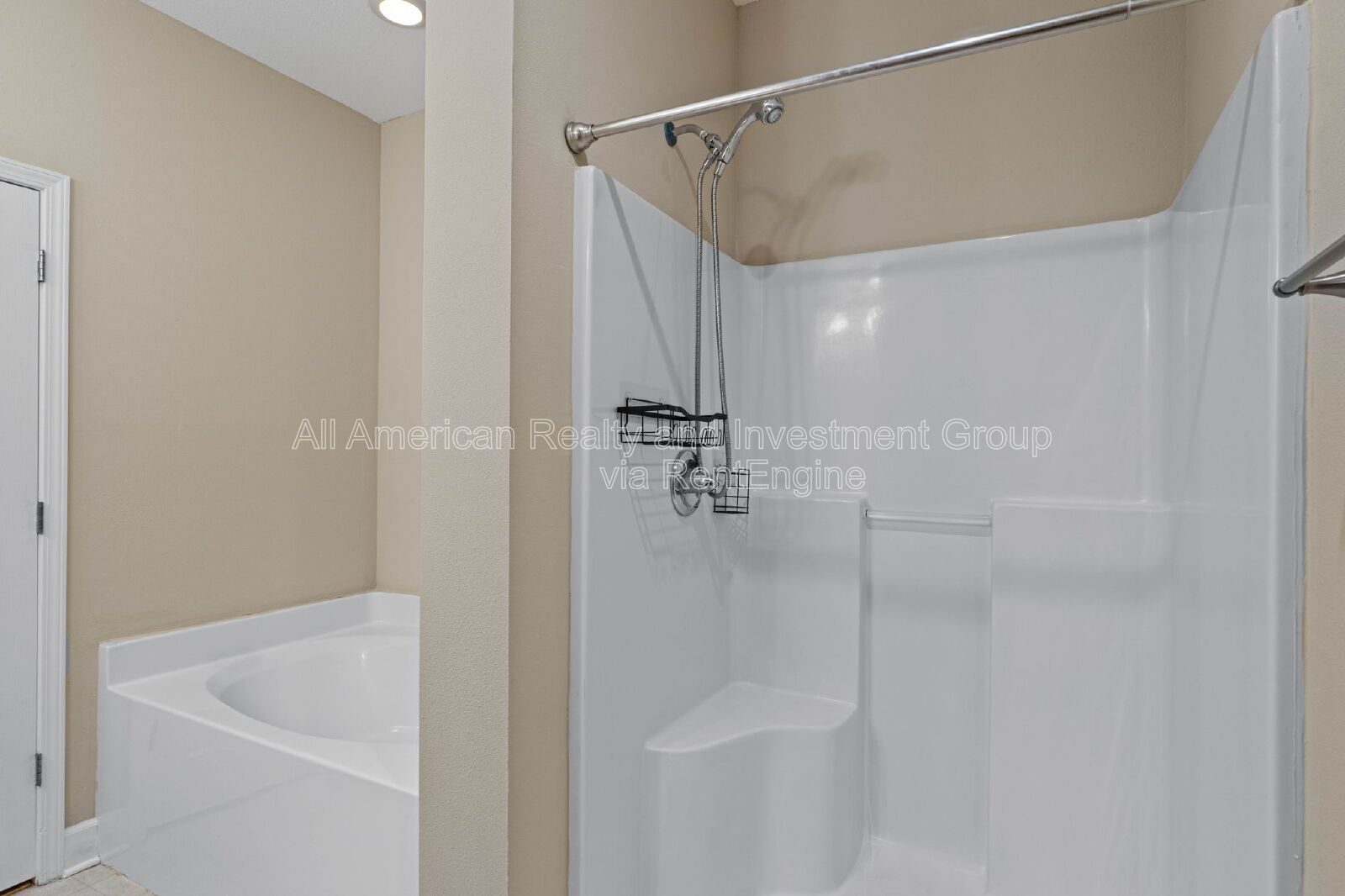Building Photo - 511 Arbor Lake Dr
