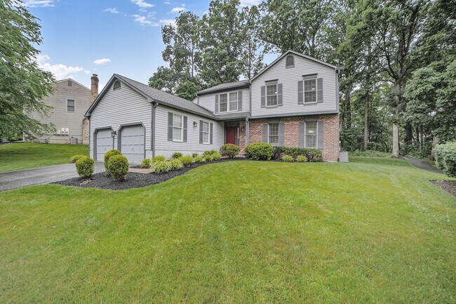 Building Photo - 18420 Shady View Ln