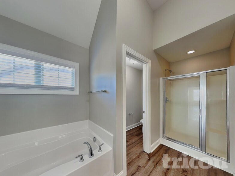 Building Photo - 9112 Ashton Glen Dr