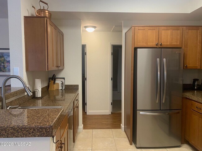 Building Photo - 1500 E Pusch Wilderness Dr