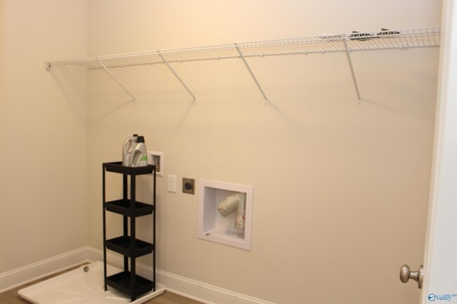 Building Photo - 114 Bella May Ln