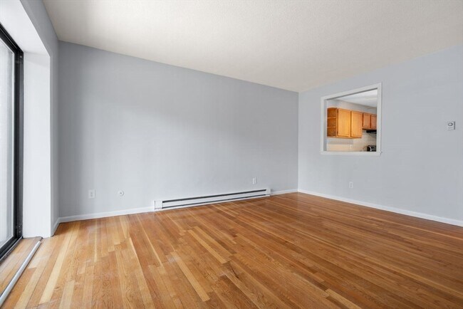 Building Photo - 22 Branchfield St