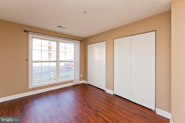 Building Photo - 117 Brookland Terrace