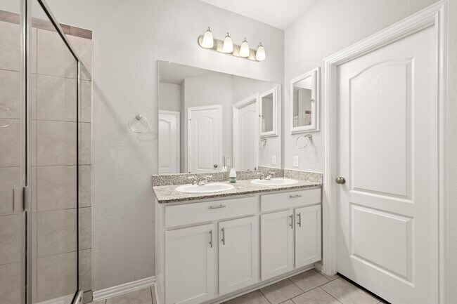 Building Photo - 7446 French Quarter Ct
