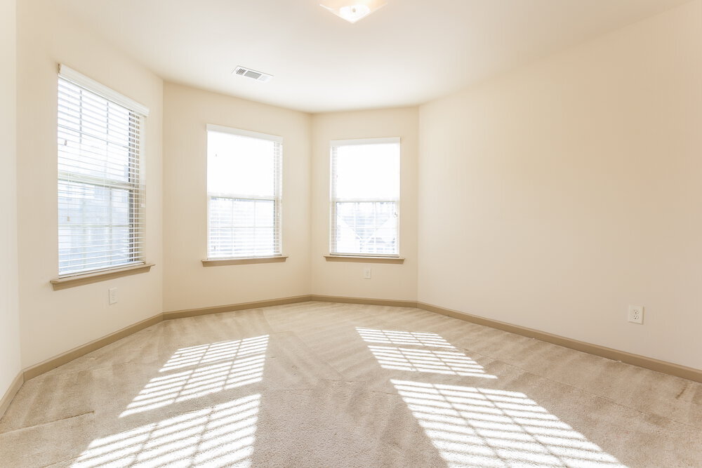 Building Photo - 500 Ballyshannon Dr