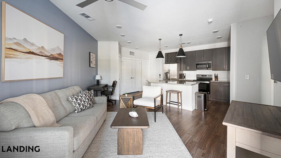 Building Photo - 701 Rahling Rd