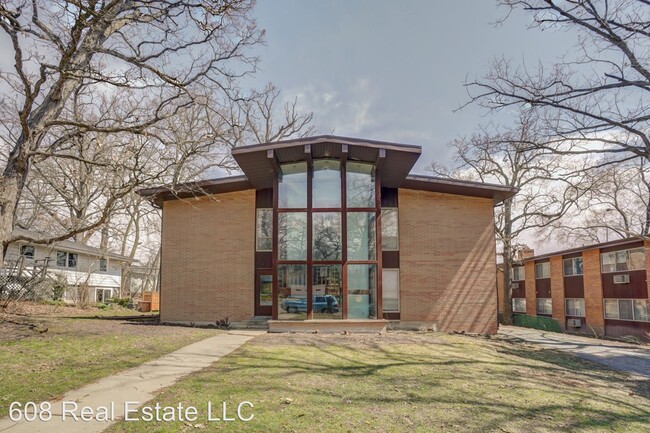 Primary Photo - 6206-6206 Eastgate Rd