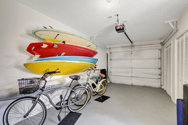 Building Photo - 1106 Ocean Dunes Cir