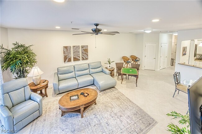 Building Photo - 3111 Cottonwood Bend