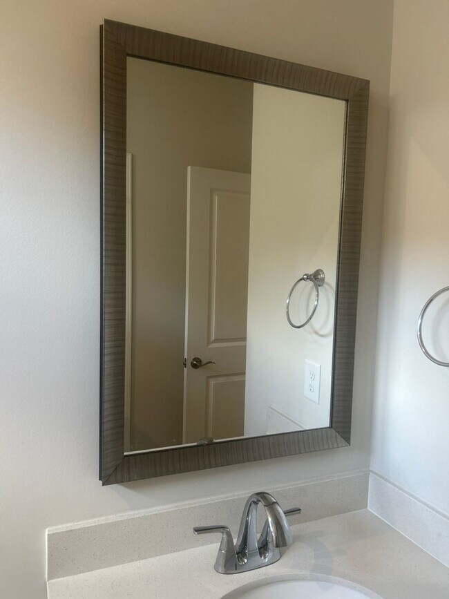 Building Photo - 4212 Whitehouse St
