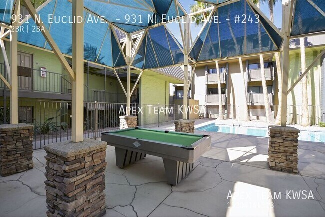 Building Photo - 931 N Euclid Ave