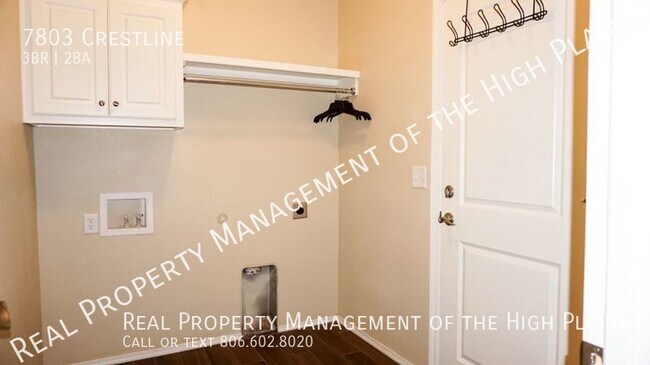Building Photo - Discover Your Dream Home in Heritage Hills...