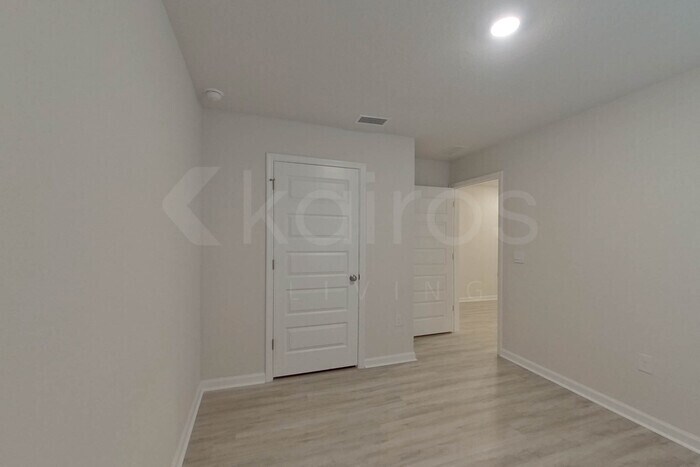 Building Photo - 4739 Malay Cir