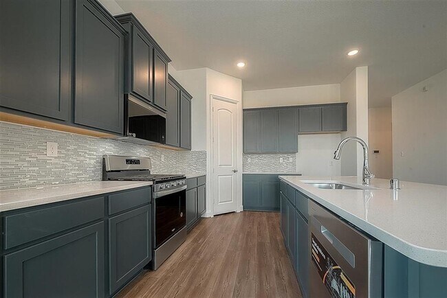 Building Photo - 2040 Terra Rose Dr