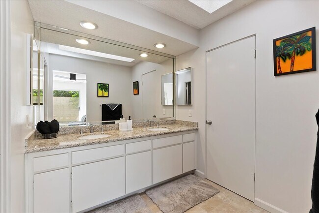 Building Photo - 38780 Tandika Trail N