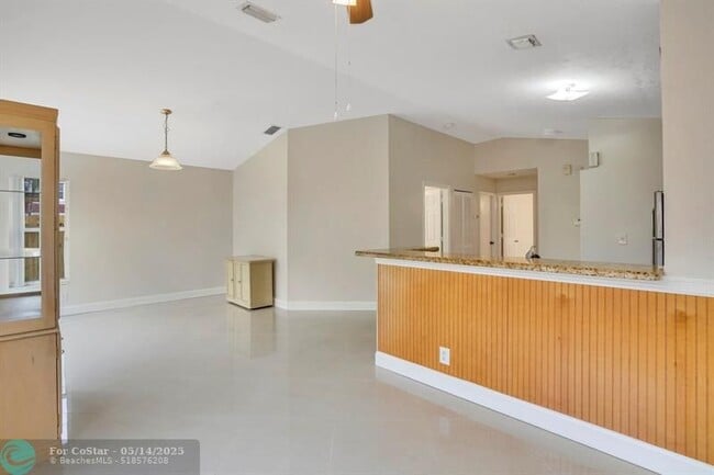 Building Photo - 3387 Chickee Ln