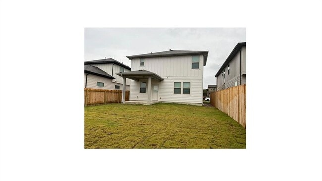 Building Photo - 320 Rend Dr