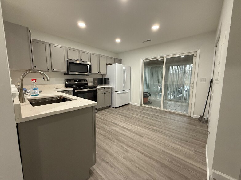 Building Photo - 4116 Spanish Bay Dr