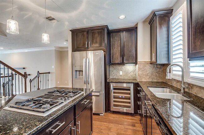 Building Photo - 1126 Hempstead Villa Ln