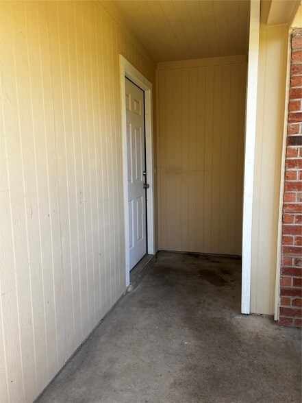 Building Photo - 11913 Metmora Ct