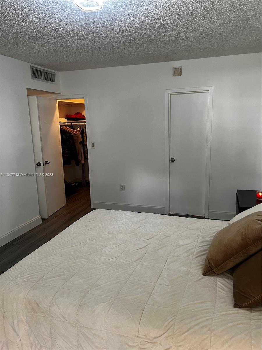 Building Photo - 200 177th Dr