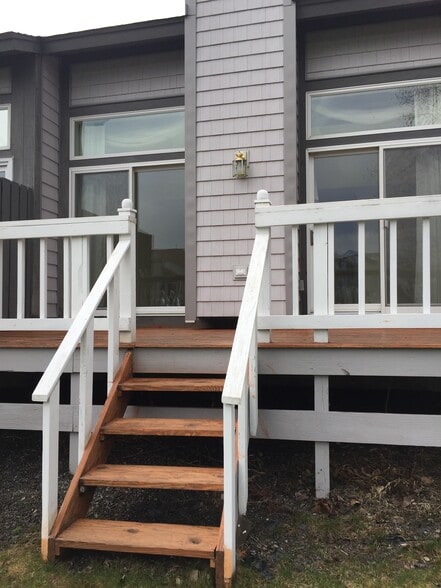 Building Photo - 73 Midlake Cir