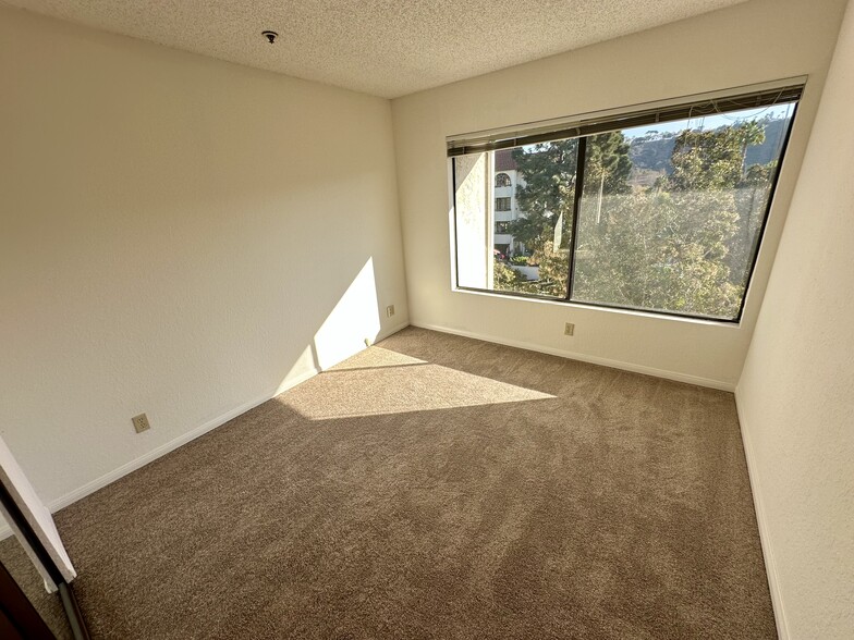Building Photo - 5745 Friars Rd