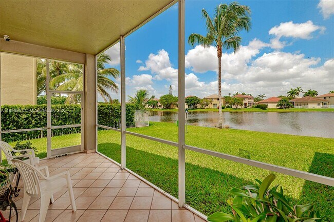 Building Photo - 968 Savannah Falls Dr