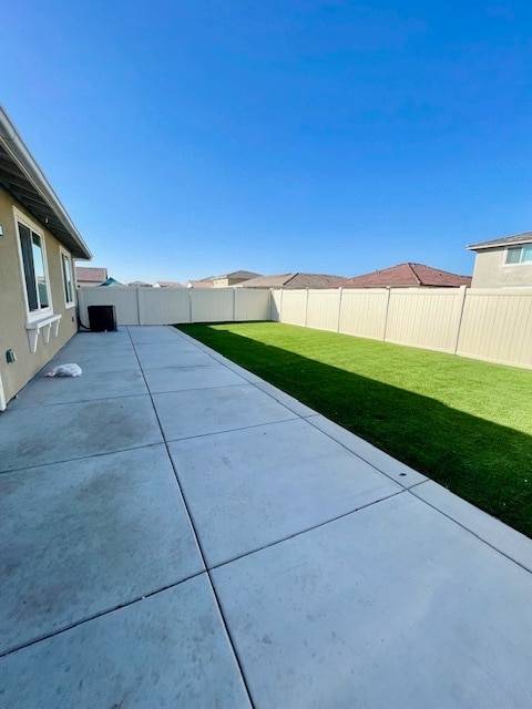 Building Photo - 2538 Wild Rose St