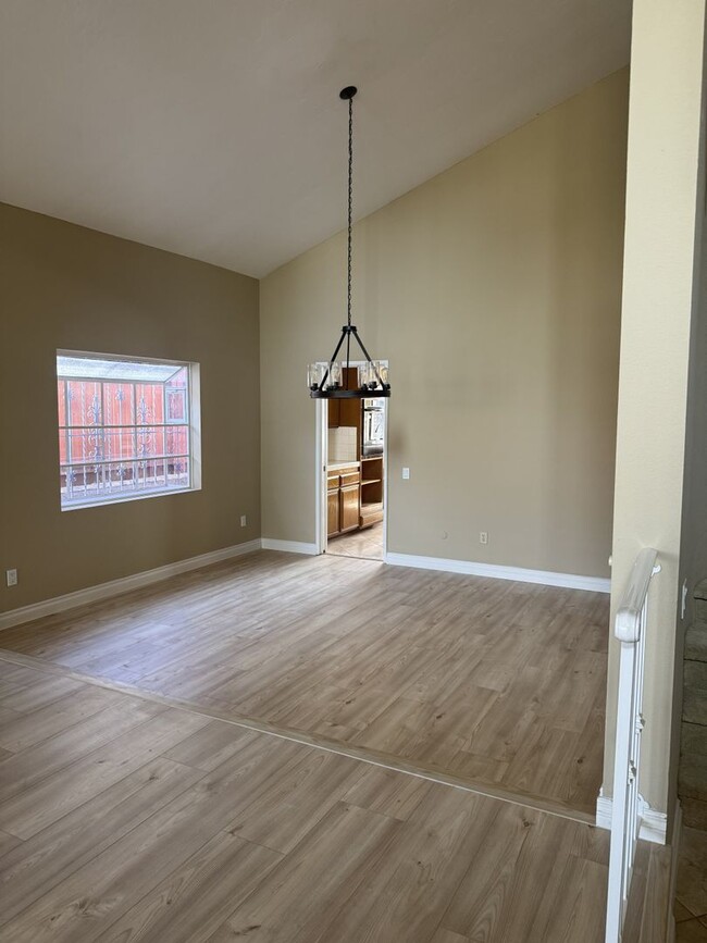 Building Photo - 4-Bed | 3 Bath | University City Home for Rent
