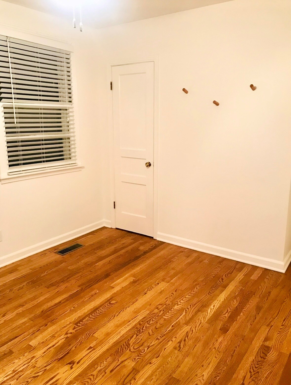 Bedroom 1 - 633 Bel Air Dr