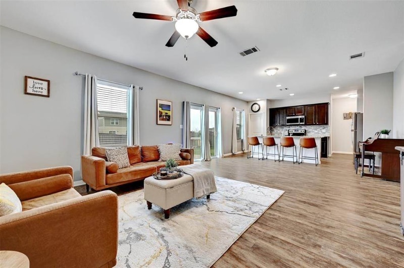 Building Photo - 14016 Sherri Berry Wy