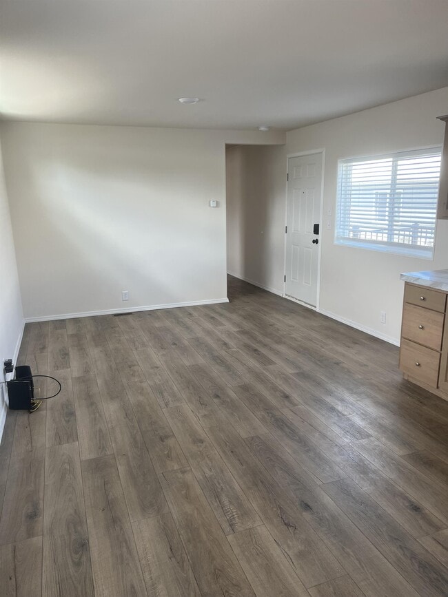 Building Photo - 107 Northside Dr