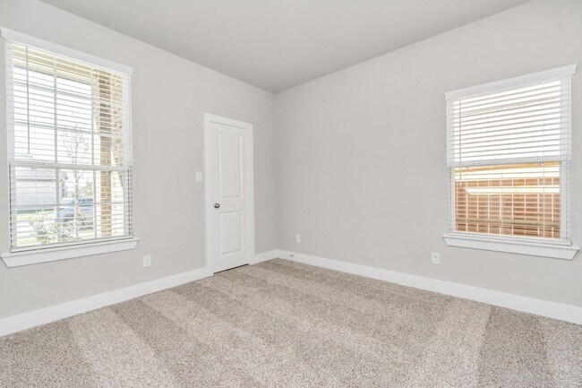Building Photo - Welcome to the Beech — Streamlined Single-Story Living.