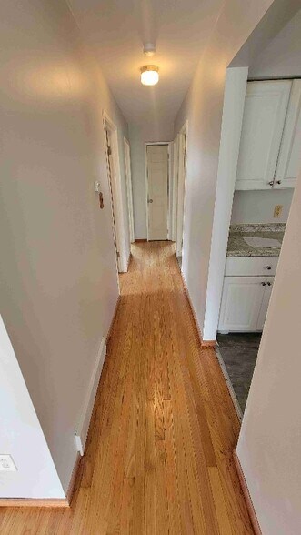 Building Photo - 18236 Powers Ave