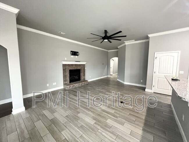 Building Photo - 3661 Ambrosia Ln