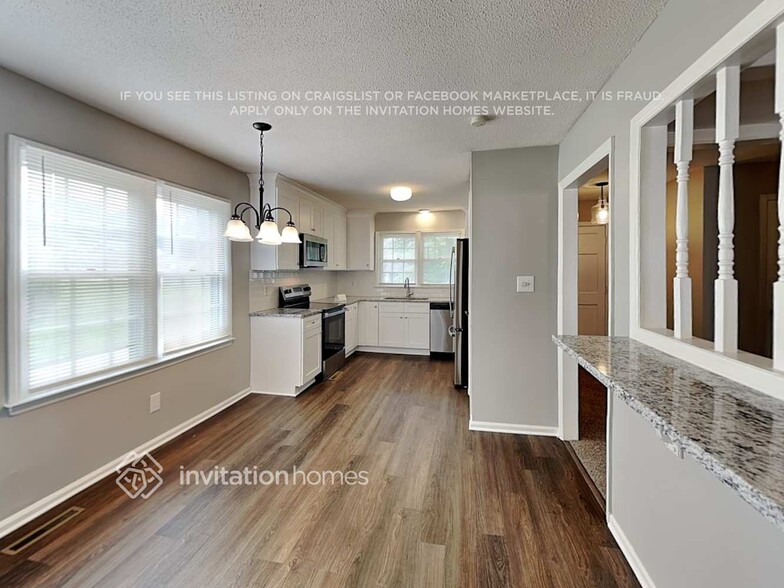 Building Photo - 229 Hughey Dr