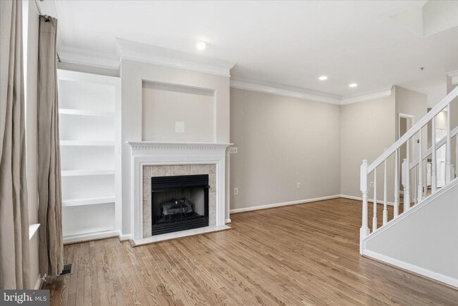 Building Photo - 5053 Kilburn St