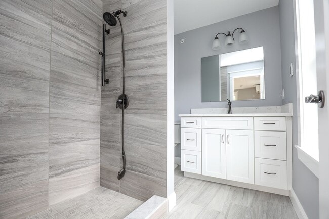 Building Photo - 24 Boston Rd