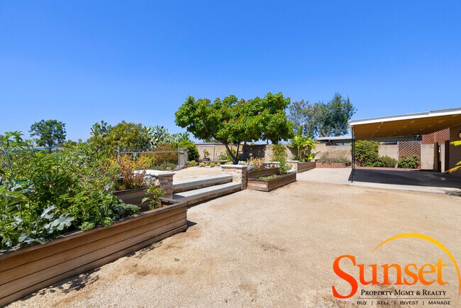 Building Photo - 4784 Mt Durban Dr