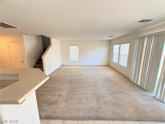 Building Photo - 2416 Cockatoo Dr