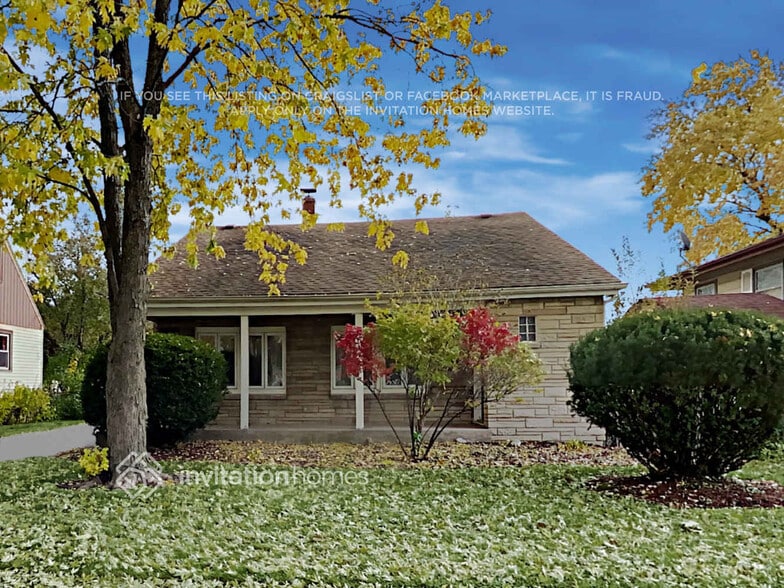 Primary Photo - 9141 Menard Ave