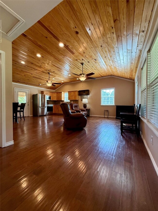 Building Photo - 500 Mangum Rd