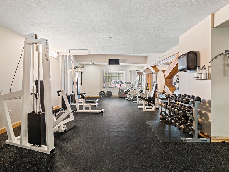 Gym - 2222 Detroit Ave