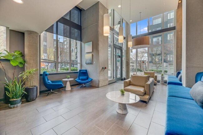 Primary Photo - 2 bedroom in Seattle WA 98121